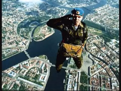 Cũng trong hôm thứ hai vừa qua, các chuyên gia quân sự của Nga cùng các chỉ huy cấp cao của lực lượng lính dù Nga VDV đã có mặt tại Nicaragua để xem xét, thảo luận về cuộc tập trận chung giữa hai nước rất có thể sẽ diễn ra trong thời gian sắp tới. Nguồn ảnh: Youtube.