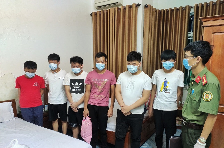 Ngày 28/7/2020, Phòng Quản lý xuất nhập cảnh Công an tỉnh Lạng Sơn cho biết đã phát hiện, xử lý 16 người Trung Quốc về hành vi nhập cảnh trái phép. 