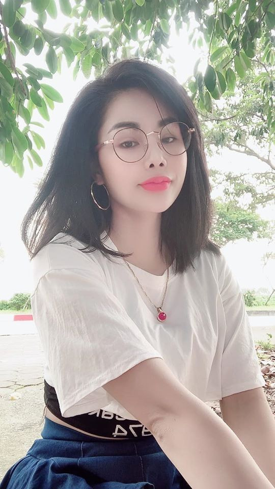 Đến sáng, sau khi xin được số điện thoại người nhà nạn nhân, biết anh Q. đã được chuyển sang điều trị tại Bệnh viện Việt Đức nên chị vội tìm đến.