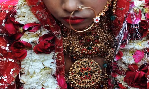 Chuyen la hom nay: Co dau huy hon, cuoi ngay khach moi lam re moi