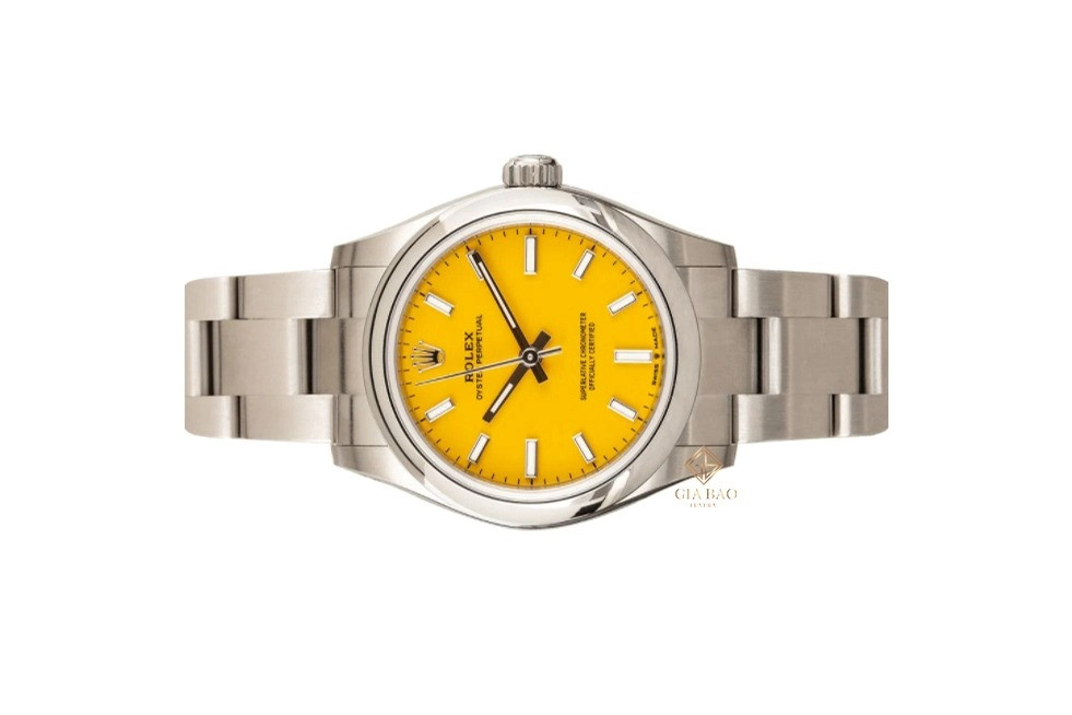 Trên thị trường thứ cấp, Rolex Oyster Perpetual 41mm có giá khoảng 24.000 USD. Ảnh: Giabaoluxury