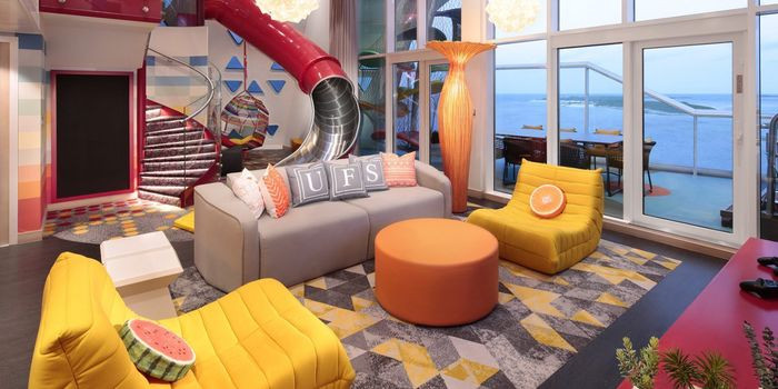 Trên du thuyền có cả căn hộ dành riêng cho gia đình. Ảnh: Marinesight