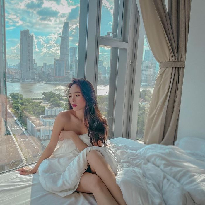 Năm 2021, Minh Hằng tậu căn hộ cao cấp ở trung tâm TP.HCM khiến ai cũng phải trầm trồ bởi giá trị quá lớn.