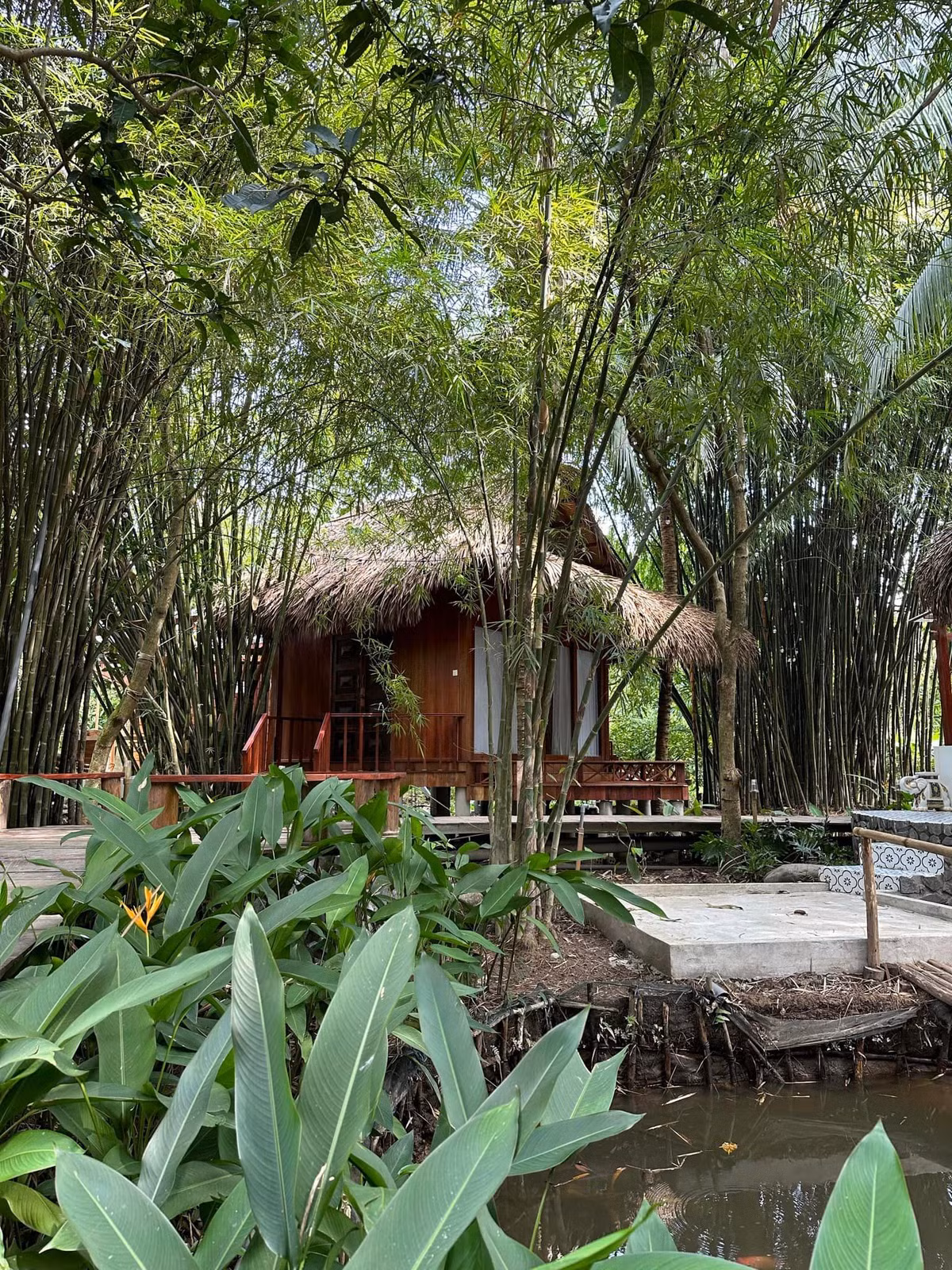 Qua những hình ảnh hé lộ, có thể thấy cơ ngơi của nữ diễn viên lấy cảm hứng từ tuổi thơ của cô nàng.