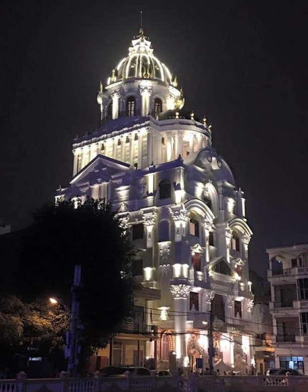 Được biết, căn biệt thự hơn 300 tỷ này thuộc sở hữu của một đại gia kinh doanh phế liệu hơn 10 năm. Ảnh: Pháp luật &amp; bạn đọc