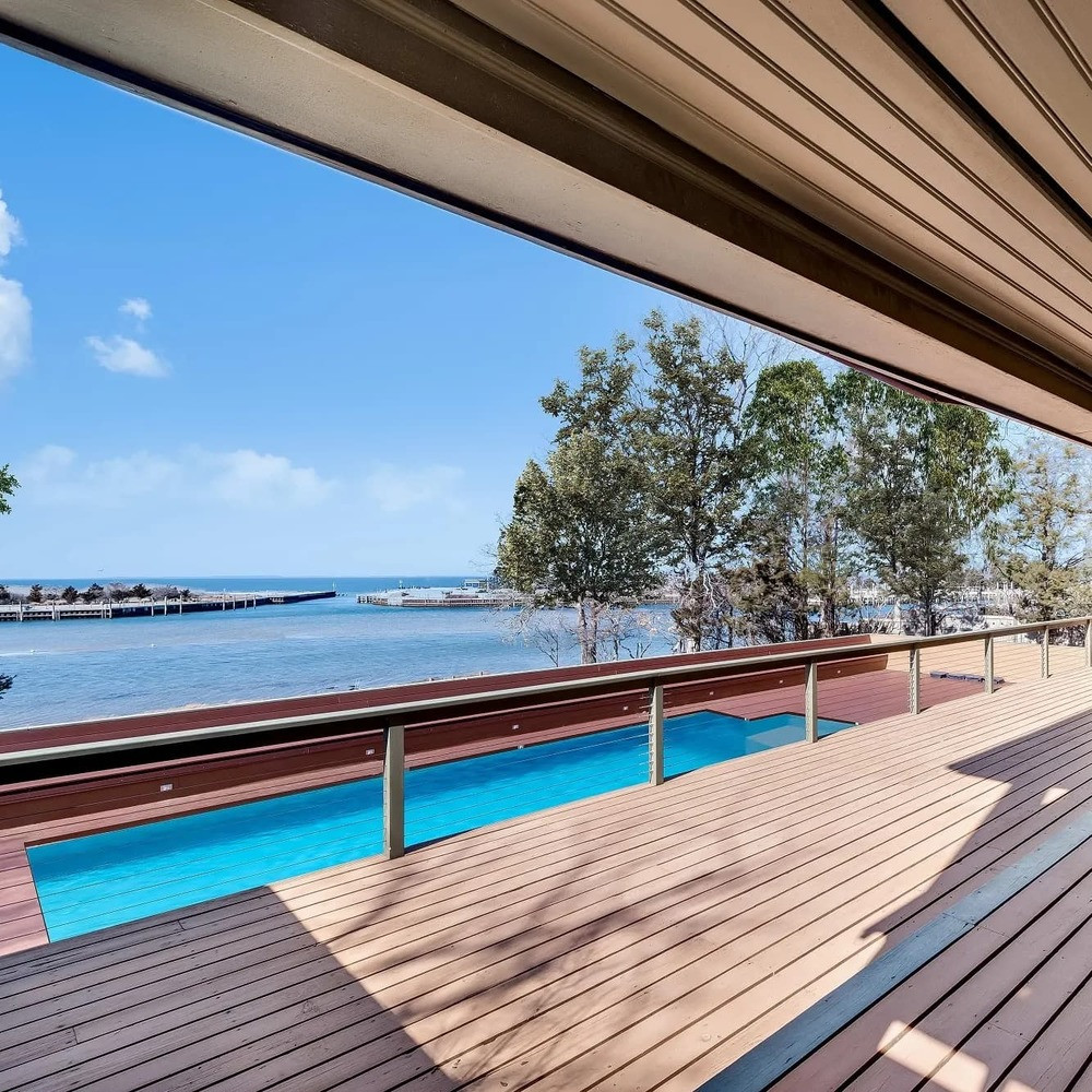 Dù đã giải nghệ từ lâu nhưng huyền thoại bóng đá Pele vẫn thường xuyên góp mặt trong danh sách những cầu thủ bóng đá giàu nhất thế giới. Ảnh: TheSun