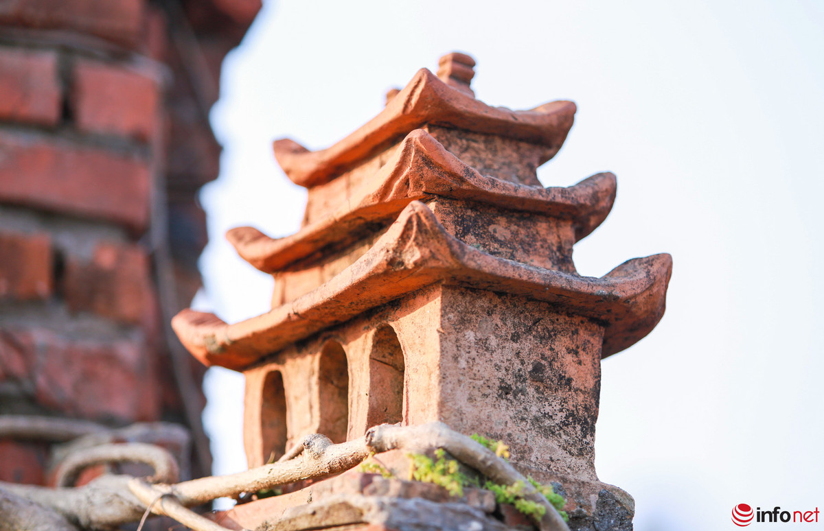 Cổng làng, mái đình trở thành điểm nhấn. Ảnh: Infonet