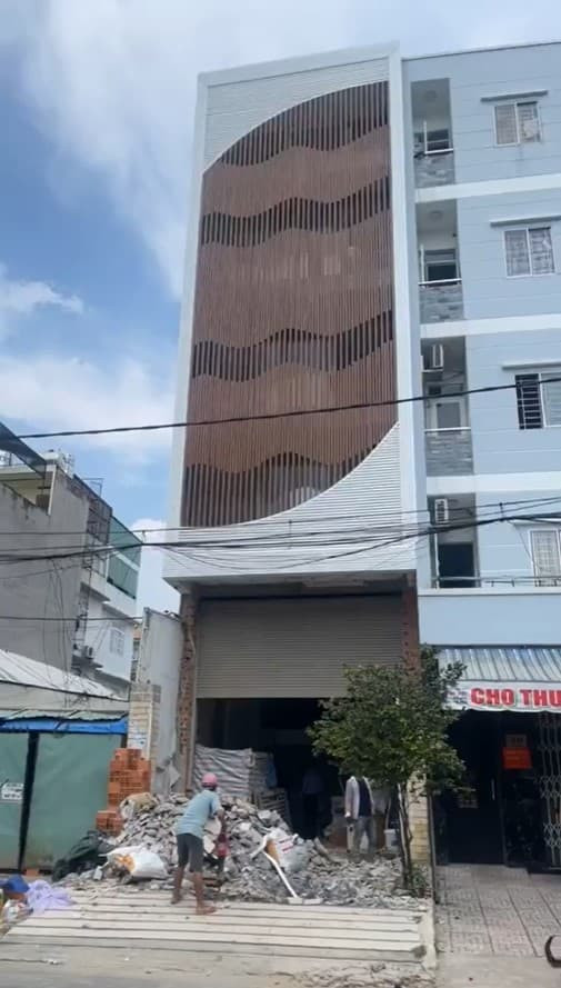 Mới đây, Triệu Ái Vy hé lộ ngôi nhà của vợ chồng cô đang trong quá trình hoàn thiện. Sau khoảng 1 tháng nữa, ngôi nhà sẽ có thể vào ở. Ảnh: FBNV