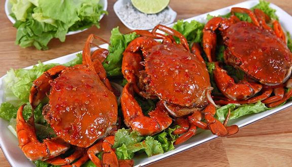 Theo đó, cua biển Cà Mau có mức giá dao động trong khoảng 500.000 - 700.000 đồng/kg, tuỳ loại. Ảnh: Haisan24h