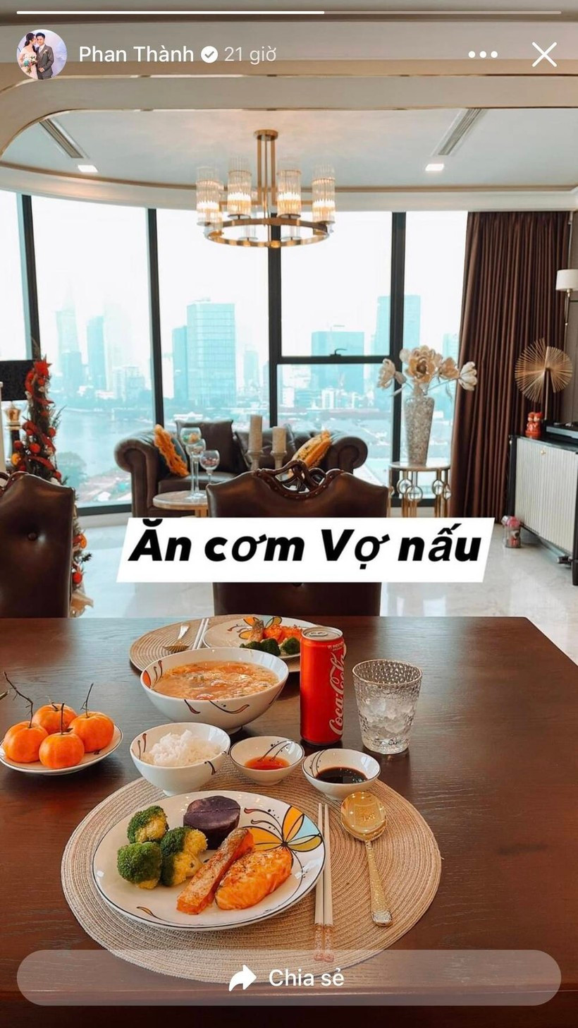 Sau khi kết hôn với thiếu gia Phan Thành, Primmy Trương sống trong căn chung cư có tầm nhìn đẹp bậc nhất Sài Gòn. Ảnh: FBNV