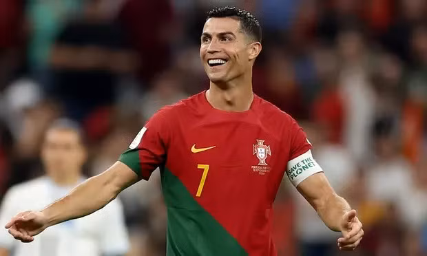 Muc luong ky luc cua Cristiano Ronaldo khi khoac ao CLB Saudi Arabia