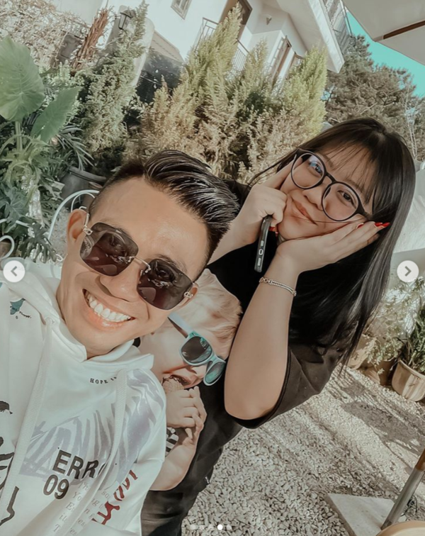 Susie đang ở cùng mẹ nhưng vẫn được sự giúp đỡ, chu cấp hàng tháng từ người bố đại gia. Susie đang theo học tại BIS (British International School) - một ngôi trường quốc tế đình đám tại TP HCM với mức học phí hơn 800 triệu đồng và là một trong những trường có học phí đắt đỏ bậc nhất cả nước. Ảnh: IG Susueeieie