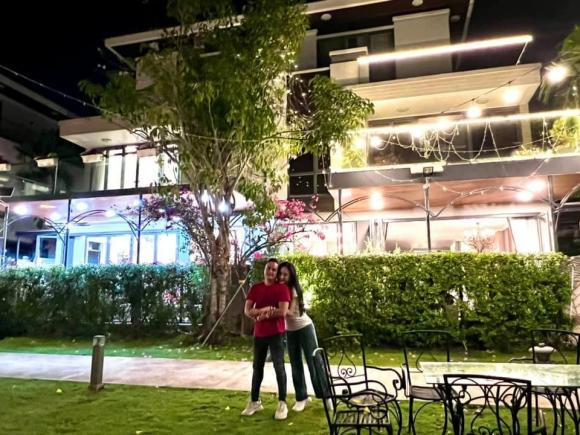 Cơ ngơi của nam ca sĩ gồm có 3 tầng với tổng diện tích lên đến 315m2.