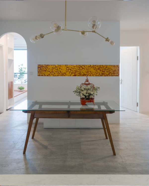 Cơ ngơi của vợ chồng Ngọc Hân là căn hộ rộng 95m2,được sửa lại từ nơi cha mẹ Ngọc Hân sống. Ảnh: FB Ngọc Han