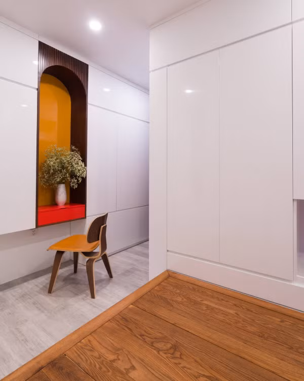 Chiếc phản trong phòng ngủ đậm chất xưa. Ảnh: FB Ngoc Han Dang