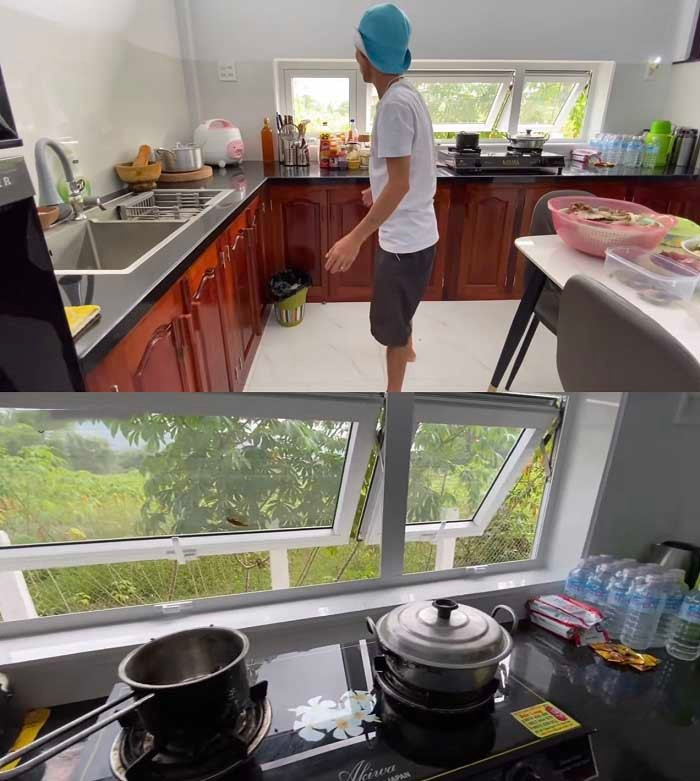 Phòng bếp được trang trí khá đơn giản nhưng vẫn đầy đủ tiện nghi.