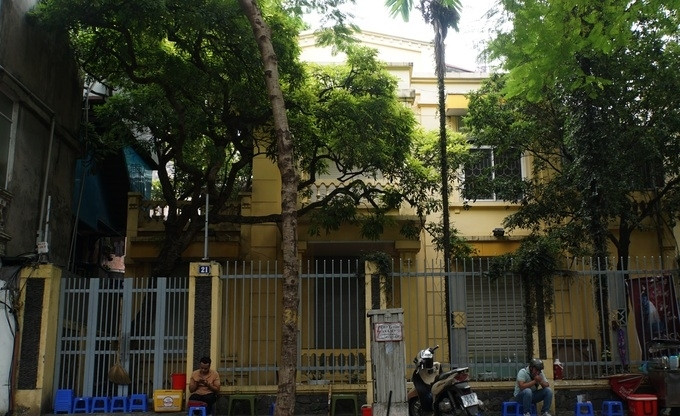 Ngoài ra, cơ quan điều tra cũng kê biên căn biệt thự tại số nhà 21, phố Nguyễn Huy Tự, phường Bạch Đằng, quận Hai Bà Trưng (Hà Nội). Ảnh: Dân trí