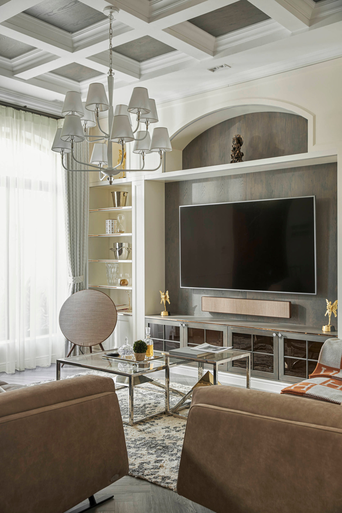 Người đẹp lựa chọn phong cách Châu Âu cho căn nhà. Cách thiết kế, bố trí nội thất khoa học mang lại tính thẩm mỹ và sự tinh tế. Ảnh: FBNV