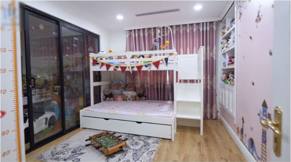 Phòng dành cho trẻ em thiết kế vui mắt.