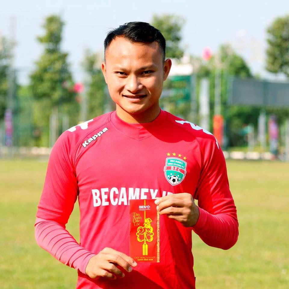 Trọng Hoàng để lại rất nhiều dấu ấn, đặc biệt là dưới thời HLV Park Hang-seo nhờ lối chơi nhiệt huyết và thể lực dồi dào. Ảnh: FBNV