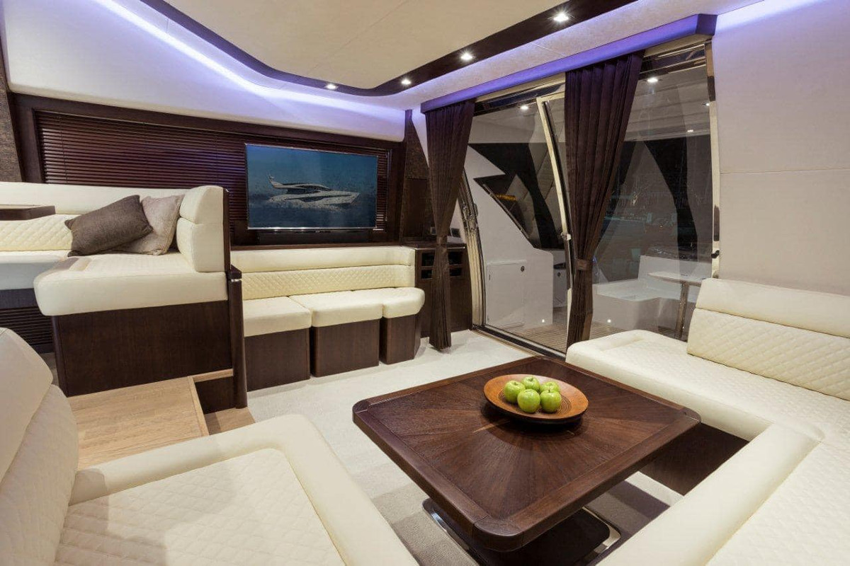 Theo FLC, du thuyền FLC Albatross thuộc dòng Galeon 660 Fly do Galeon, một trong những thương hiệu du thuyền hàng đầu châu Âu sản xuất. Ảnh: FLC Yacht Club