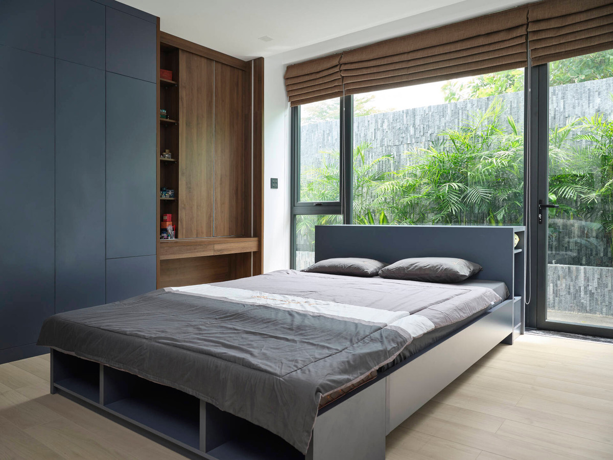 Phòng ngủ thiết kế hiện đại, tối ưu diện tích sinh hoạt.