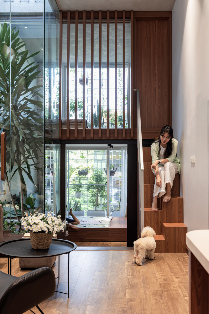 Do đó, yêu cầu đặt ra là phải có không gian sinh hoạt chung cho đại gia đình vào những dịp lễ Tết nhưng vẫn đảm bảo sự riêng tư khi gia đình có thêm thành viên mới.