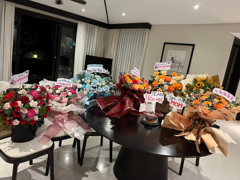 Căn nhà có 4 tầng khang trang và rộng khoảng 130m2.