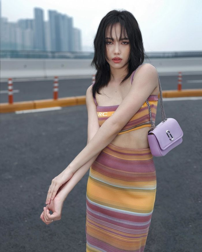 Trên trang cá nhân, không khó để bắt gặp hình ảnh thời trang sang chảnh, sành điệu của Diệu Nhi. Ảnh: FB Diệu Nhi