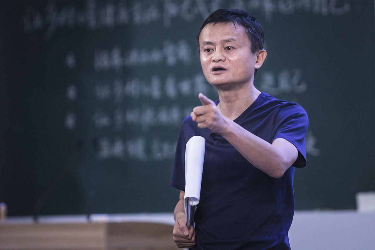 Trở về Trung Quốc, Jack Ma mở trang Web China Pages và được đánh giá trang web thương mại đầu tiên tại Trung Quốc. Tuy nhiên, sau đó China Pages thất bại. Ảnh: Investopedia