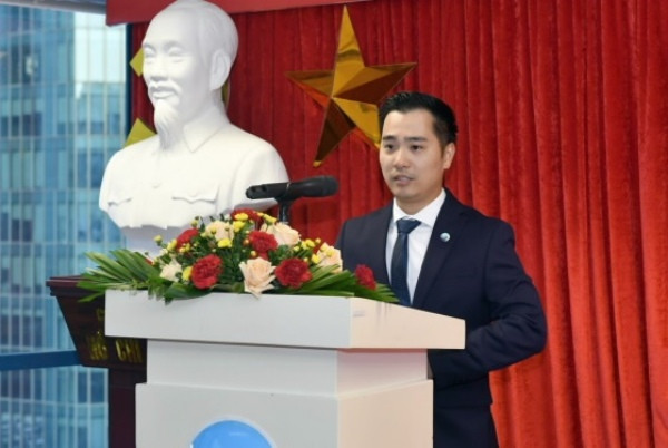 Chân dung Tân Tổng Giám đốc OceanBank Trần Trung Dũng Chan dung Tan Tong Giam doc OceanBank Tran Trung Dung