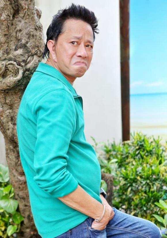 Bảo Chung tiết lộ bản thân về Việt Nam chỉ mong được sống trọn với đam mê chứ không quan trọng tiền thù lao. Ảnh: Facebook