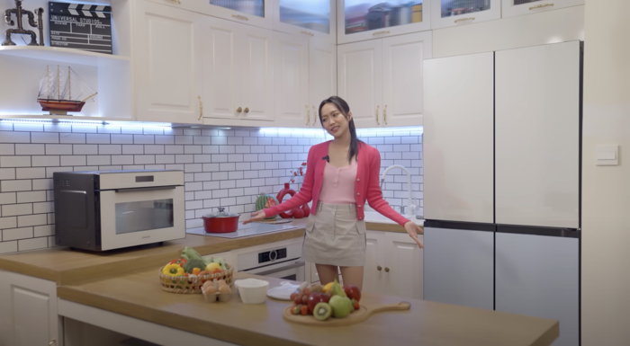 Gian bếp được Diệu Nhi gọi là "trái tim" của căn nhà, cũng là khu vực được chăm chút và đầu tư nhất. Ảnh: YouTube Diệu Nhi