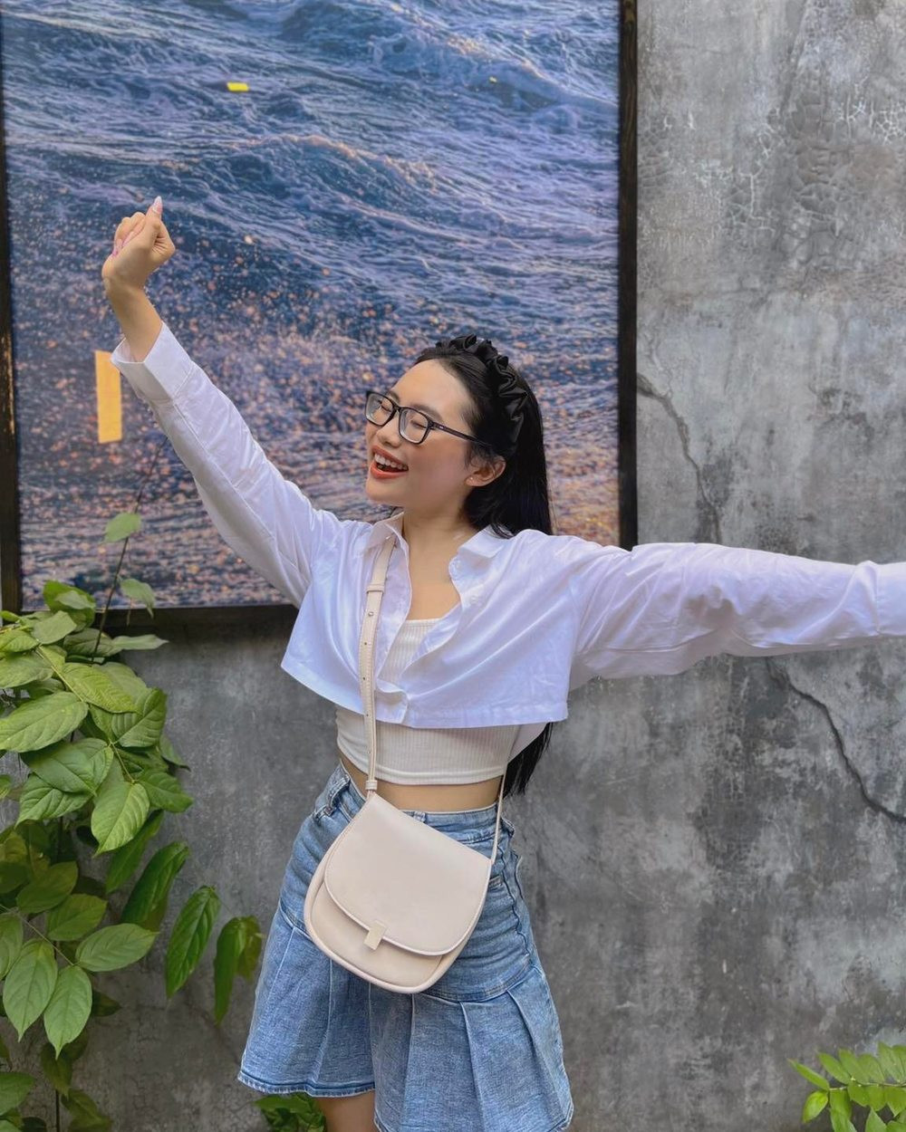 Ca sĩ Phương Mỹ Chi mong muốn phát triển bản thân, cùng ê-kíp xây dựng con đường âm nhạc có định hướng, bài bản hơn trong thời gian tới. Ảnh: FBNV