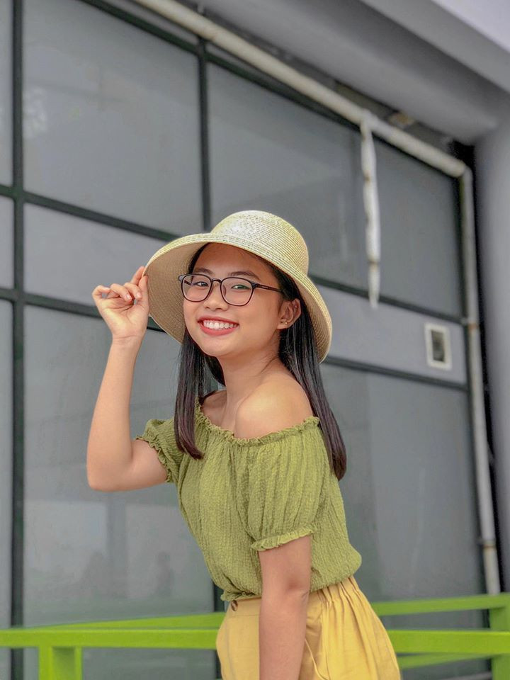 Trước đó, khán giả từng xuýt xoa khi biết ca sĩ nhí yêu cầu cát-xê 600 triệu đồng cho việc thu âm 10 ca khúc phục vụ kinh doanh nhạc chuông, nhạc chờ điện thoại...Ảnh: FBNV