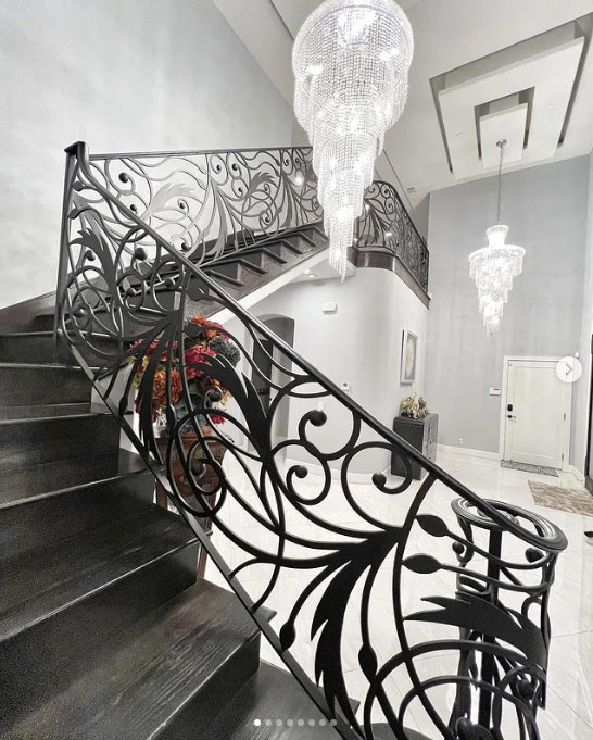 Nội thất trong cơ ngơi ở Mỹ cũng sang trọng không kém biệt thự ở Việt Nam