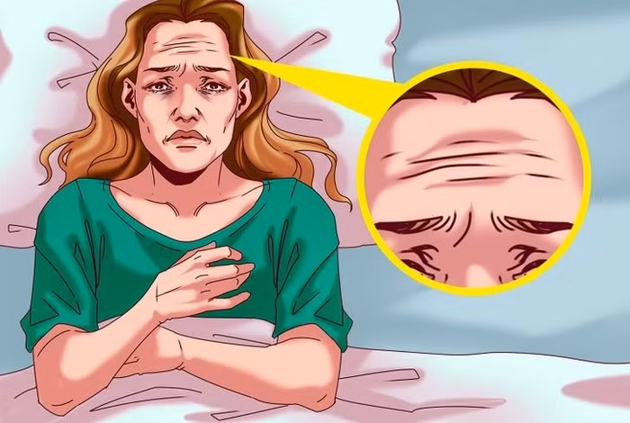 1. Thiếu ngủ Theo các nghiên cứu, việc mất ngủ dù chỉ một đêm hoặc liên tục ngủ ít hơn 5 giờ mỗi ngày có thể dẫn đến mất nước và giảm hàng rào bảo vệ da. Nghỉ ngơi đầy đủ, đúng cách là chìa khóa để trẻ hóa làn da và phát triển các tế bào mới, vì vậy, hãy nghỉ ngơi đúng cách để giữ được vẻ ngoài trẻ lâu hơn.