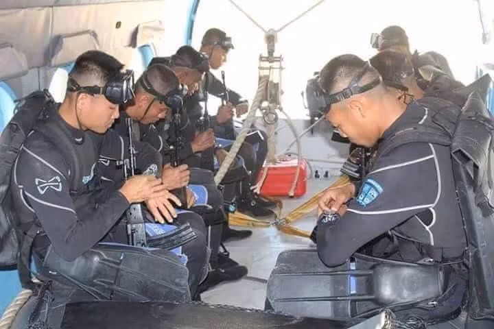 Lực lượng người nhái của Myanmar.