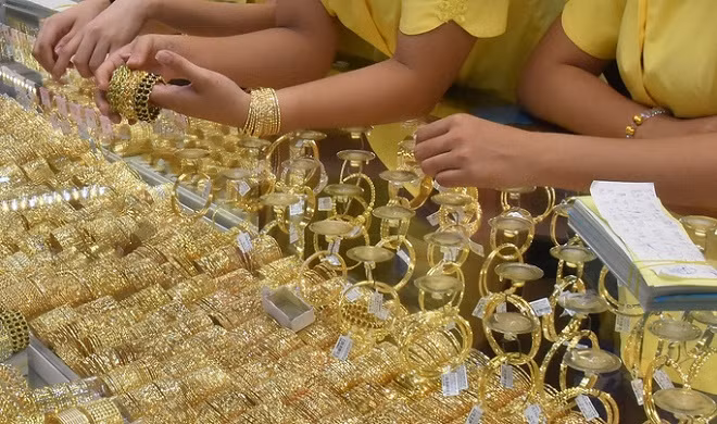 Gia vang hom nay 7/7: Xu huong giam?