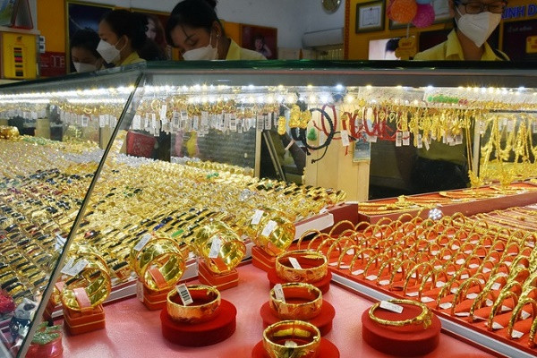 Giá vàng hôm nay 9/7: Đảo chiều tăng? Gia vang hom nay 9/7: Dao chieu tang?