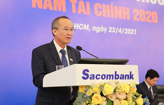 Trung tướng Tô Ân Xô: Chủ tịch Sacombank không bị cấm xuất cảnh Trung tuong To An Xo: Chu tich Sacombank khong bi cam xuat canh