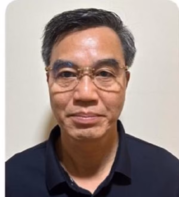 Nguyễn Văn Thạo, Giám đốc Ban QLDA Đầu tư xây dựng các công trình giao thông, nông nghiệp, tỉnh Bắc Giang về tội “Vi phạm quy định về đấu thầu gây hậu quả nghiêm trọng” và “Nhận hối lộ”; 