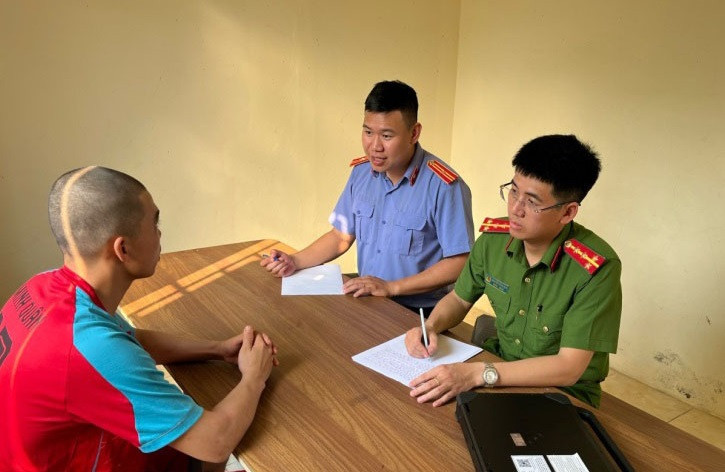 Bắt kẻ dâm ô nhiều nữ sinh tại Thái Bình Bat ke dam o nhieu nu sinh tai Thai Binh