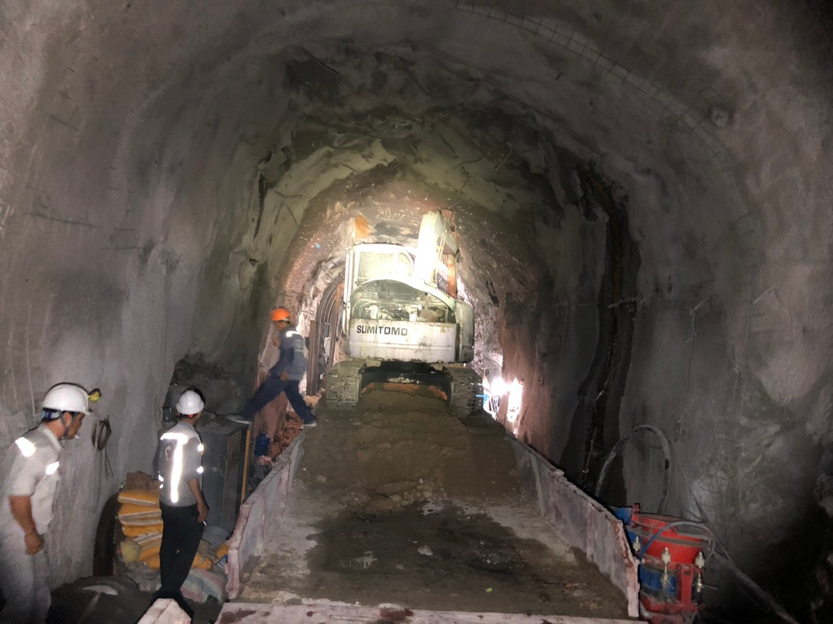 Sap ham Deo Ca: Thu tuong yeu cau huy dong nguon luc khac phuc