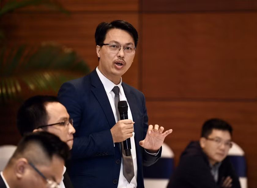 Nguoi dua tin sai su that ve Chu tich Sacombank bi xu ly the nao?-Hinh-2