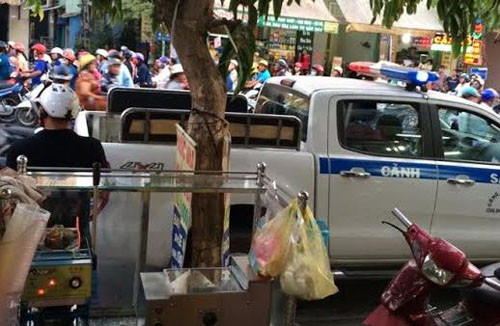 TP HCM: No sung, nem luu dan giua pho gay hon loan