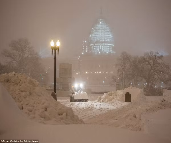 Chum anh moi nhat ve tran bao tuyet kinh hoang o My