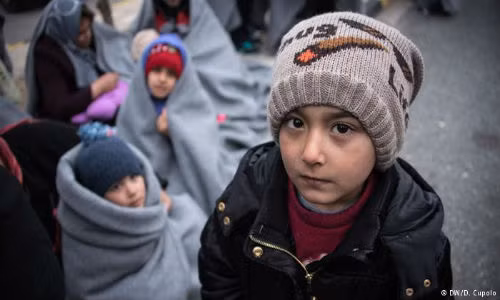 Nguoi ti nan co ro trong gia ret o Hy Lap-Hinh-4