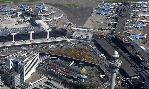 Quang cảnh sân bay Schiphol nhìn từ trên cao.