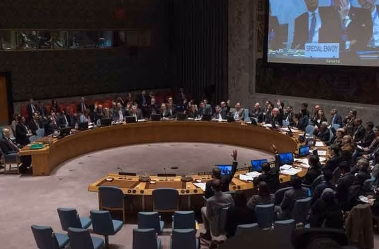 Người Mỹ cũng lo rằng, sẽ có nhiều nước trên thế giới “ghét” nước Mỹ khi ông Trump lên làm tổng thống. Bởi lẽ, trong quá trình vận động tranh cử, ông ta đã làm “mất lòng” các nước như Nga, Mexico hay Trung Quốc.